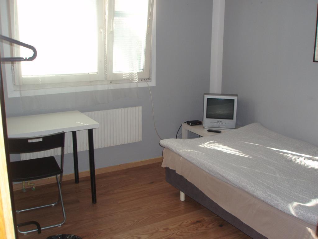 Kwatery Pracownicze Twardowski Varsovie Extérieur photo