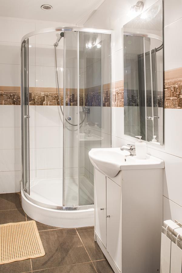Kwatery Pracownicze Twardowski Varsovie Extérieur photo